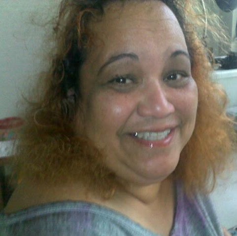 Debbie Correa Photo 30