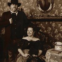 Faye Moore Photo 14