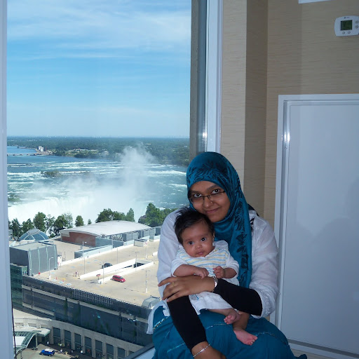 Sharmin Ahmed Photo 15