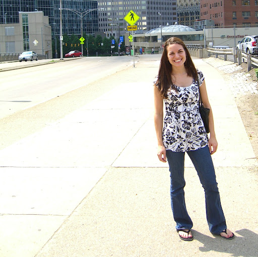Rachel Law Photo 6