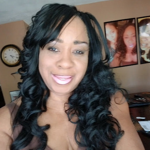 Gwendolyn Watkins Photo 26