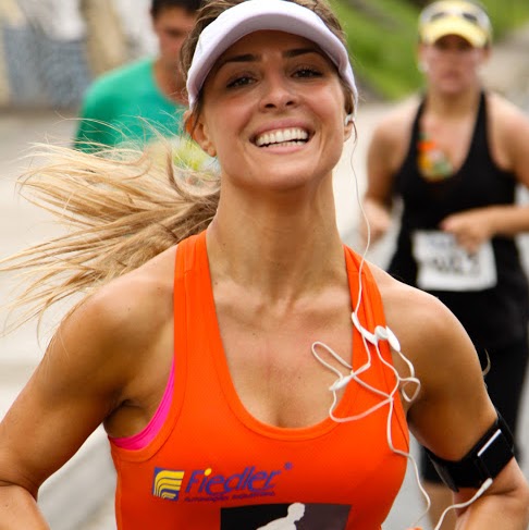 Michele Jordan Photo 36