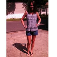 Holly Gray Photo 24