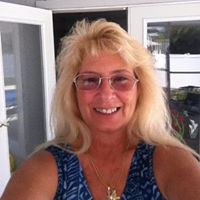 Pauline White Photo 8
