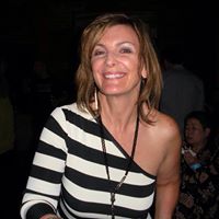 Tina Forbes Photo 13