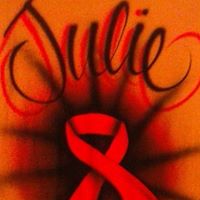 Julie Pike Photo 16