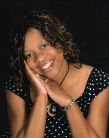 April Bradley Photo 13