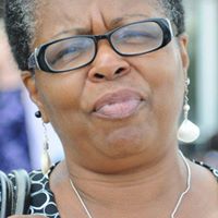 Carmen Baxter Photo 7