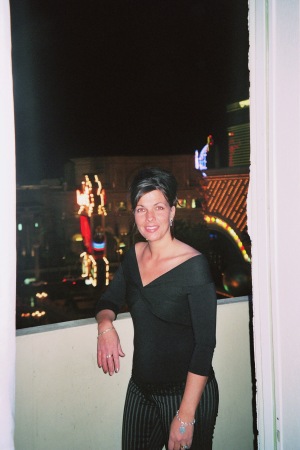 Joanne Sutton Photo 5