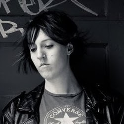 Sarah Zielinski Photo 9
