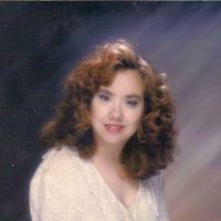 Nicki Gray Photo 35