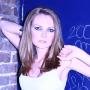 Anna Robinson Photo 4