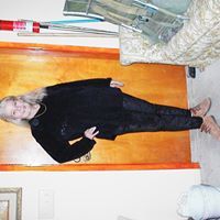 Suzanne Foss Photo 25