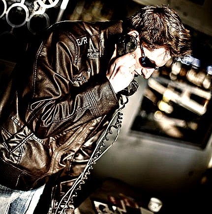 Nick Peters Photo 36