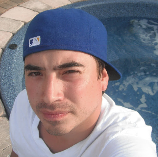 Alfredo Salinas Photo 17