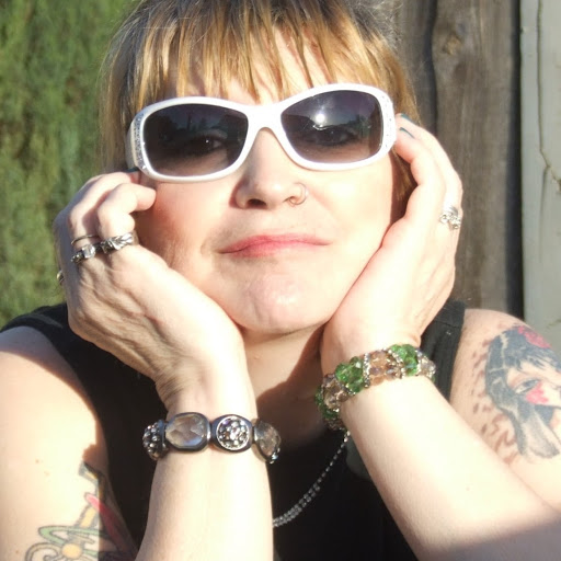 Cynthia Hanson Photo 34