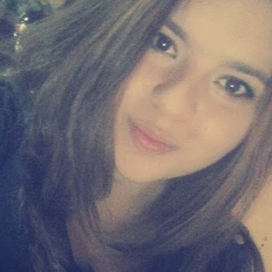 Miriam Vera Photo 10
