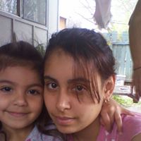 Michelle Zapata Photo 18