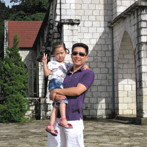 Tu Phan Photo 37