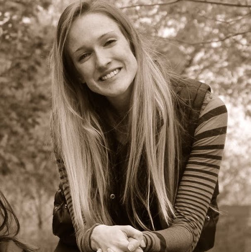 Anna Mccourt Photo 21