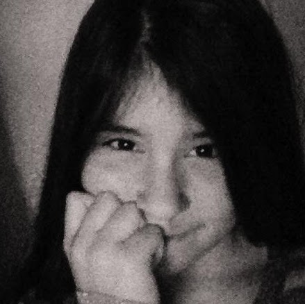 Elizabeth Becerra Photo 10