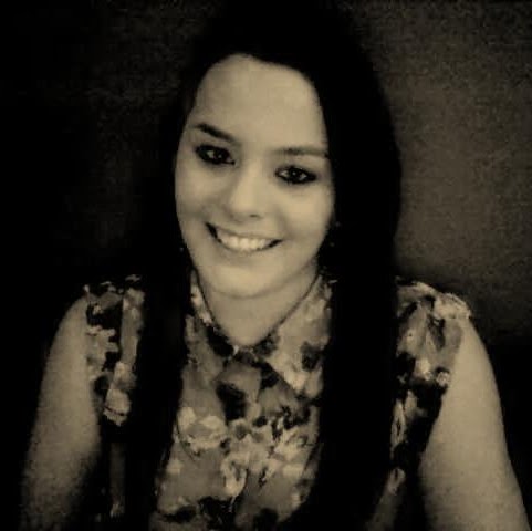 Abigail Phillips Photo 9