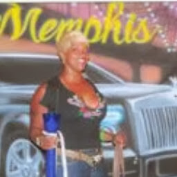 Yolanda Moore Photo 12