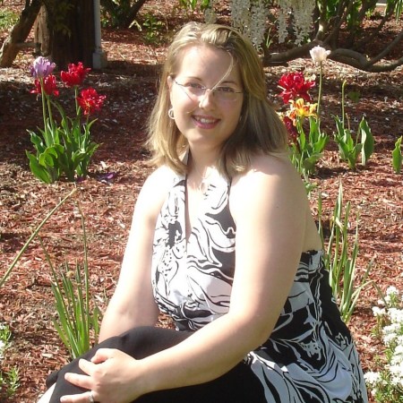 Victoria Hooper Photo 3