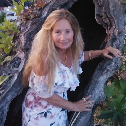 Susan Luck Photo 22