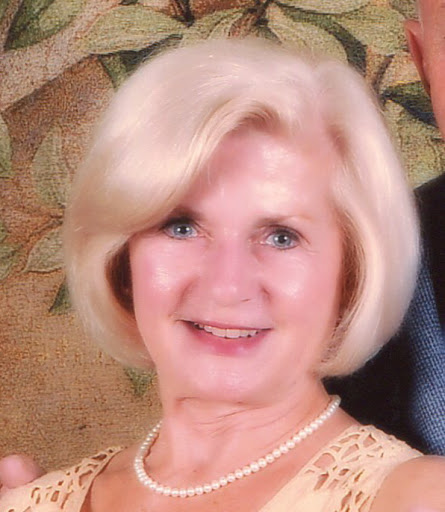 Carole Burch Photo 4