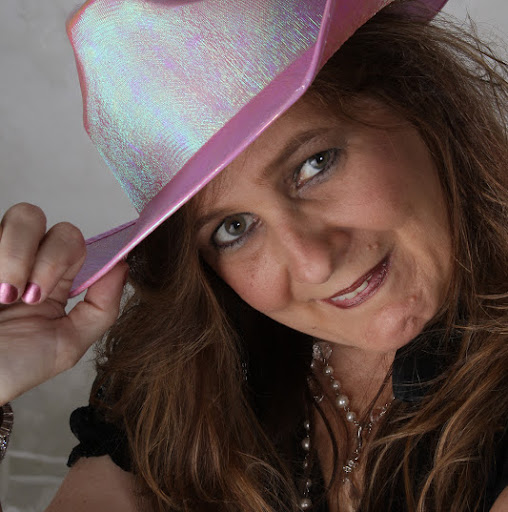 Michelle Horner Photo 33