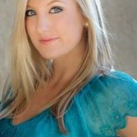 Kerri Burgess Photo 16