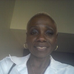 Sharon Gunn Photo 9
