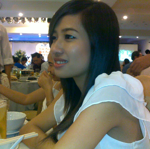 Le Trinh Photo 40