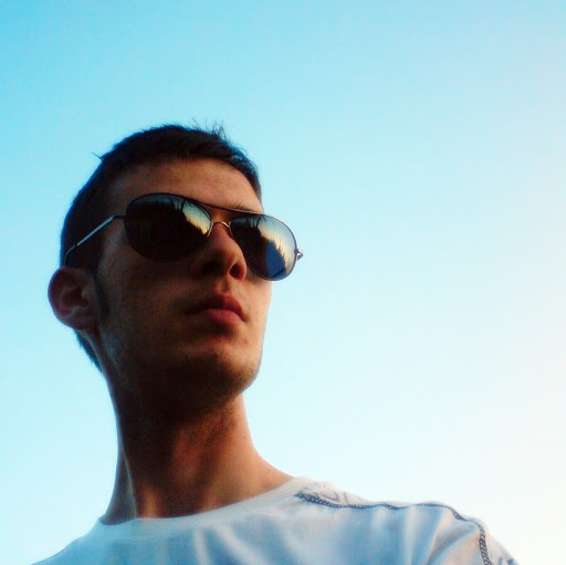 Adrian Valentin Photo 30
