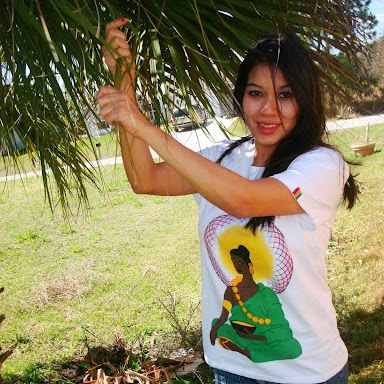 Alina Robinson Photo 5