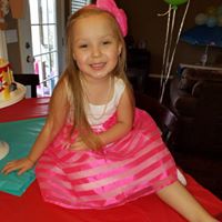 Julie Weems Photo 15