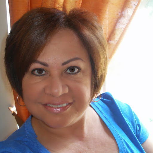 Linda Medina Photo 10
