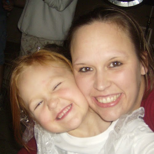 Nicole Eldridge Photo 15