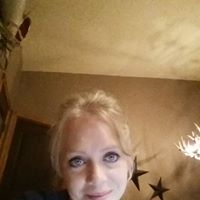 Regina Roberts Photo 17