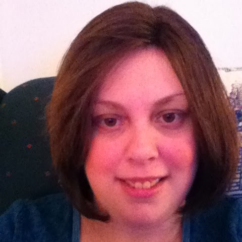 Elizabeth Weaver Photo 42