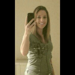 Adrienne Holley Photo 18