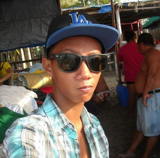 Dale Garcia Photo 6