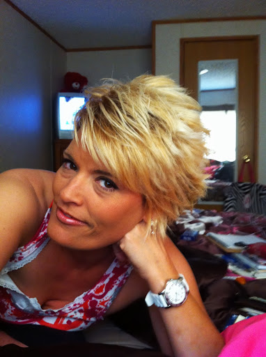 Amy Smallwood Photo 25
