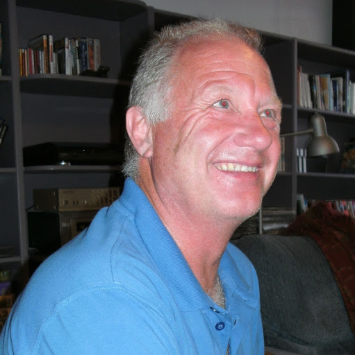 Les Poole Photo 19