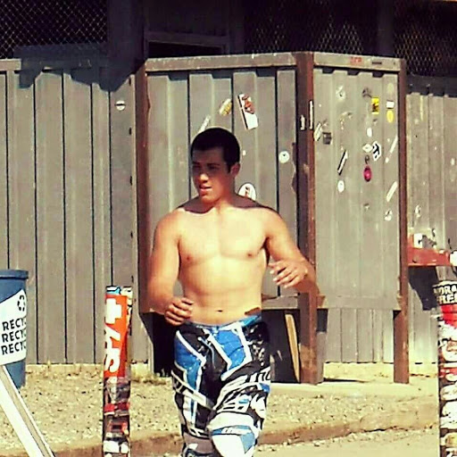 Gene Gomez Photo 12