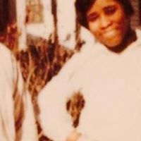 Annie Roberson Photo 5