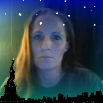 Elizabeth Wiggins Photo 9