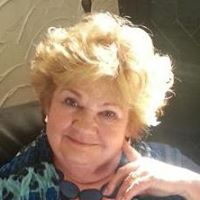 Barbara Graves Photo 32