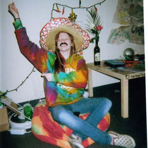 Nicole Savage Photo 40